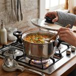 Olla Acero Inoxidable con Mangos Movibles y Tapa de Vidrio 26 cm Color Plateado