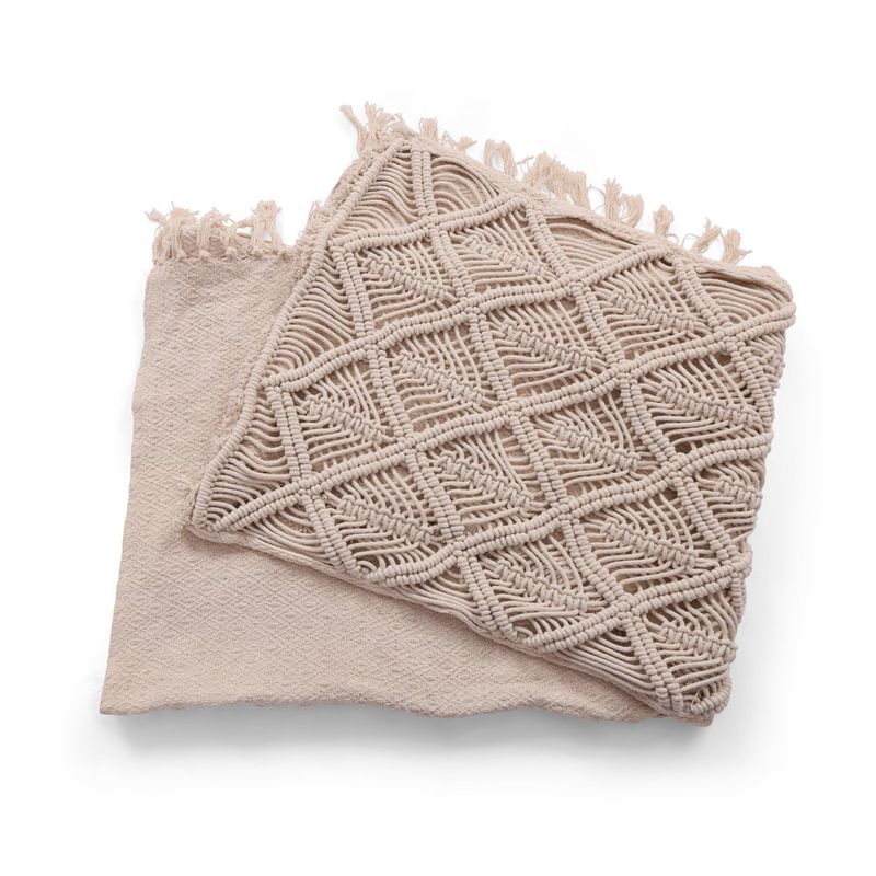 Throw Decorativo Boho con Flecos de Macramé Color Ivory 127 x 152 Cm