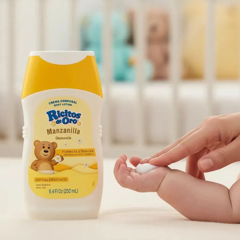 Crema Corporal para Bebé Ricitos de Oro Aroma Manzanilla 250 mL