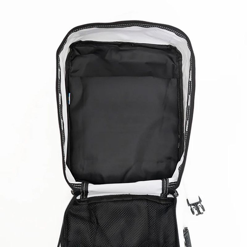 Mochila Roquita de 9 L con Sistema Molle para Uso Diario Color Blanco