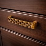 Halador de Arco con Diseño Petate en Latón Antiguo de 128 mm