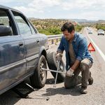 Llave Cruz para Aflojar o Apretar Tuercas de Llantas 14 Plg