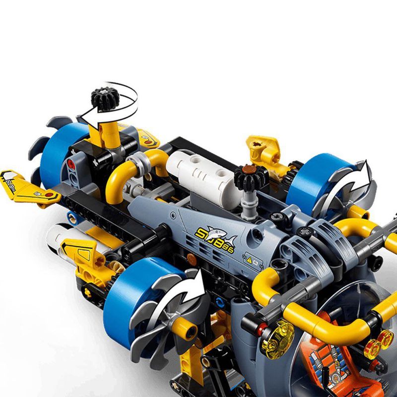 LEGO Technic Submarino de Investigación de Aguas Profundas