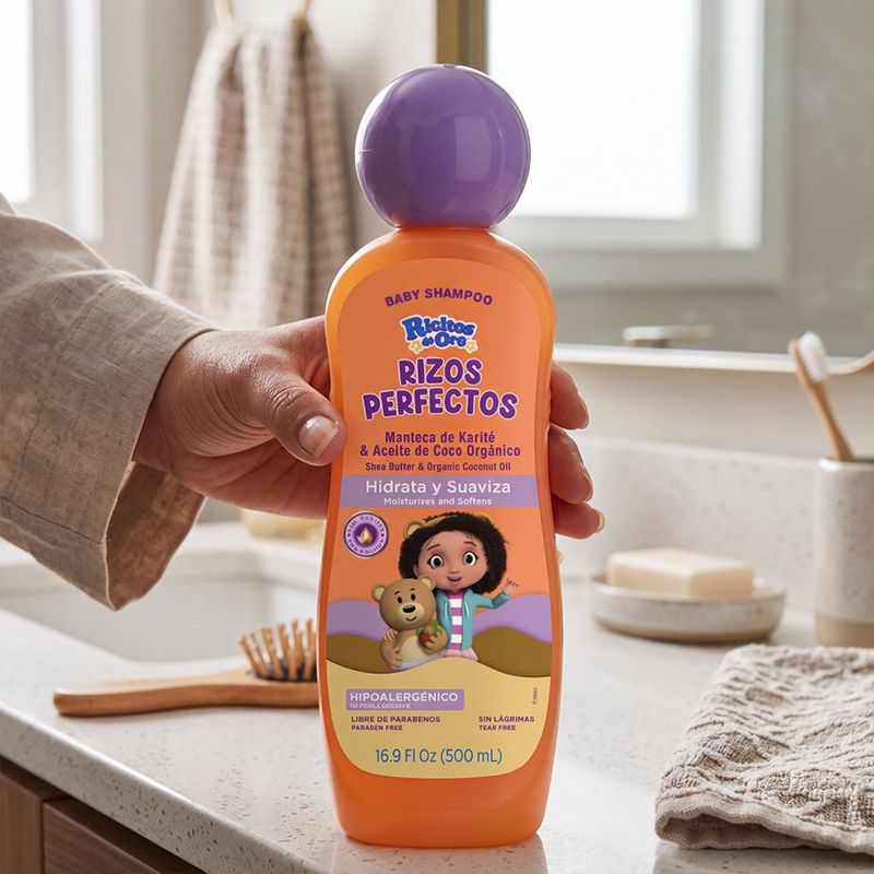 Shampoo Infantil Ricitos de Oro Rizos Perfectos con Karité y Aceite de Coco 500 mL