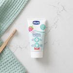 Pasta Dental Infantil Chicco Sabor Fresa con Xilitol de 1-5 Años