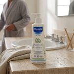 Gel de Baño Suave Mustela Bebé Cuerpo y Cabello con Aguacate Bio 500 mL