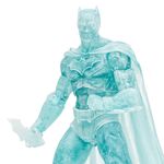 Figura DC Batman Rebirth Frostbite Edition con Base y Tarjeta