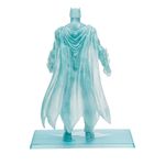 Figura DC Batman Rebirth Frostbite Edition con Base y Tarjeta