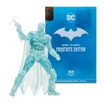 Figura DC Batman Rebirth Frostbite Edition con Base y Tarjeta