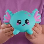 Figura de Smooshzees Luvzees de 4.5 Plg - Presentación Surtida