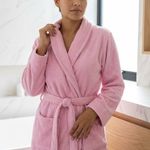 Bata de Baño Tipo Spa Poliéster Suave para Uso Diario Talla M Color Rosado