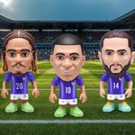 Cápsula Coleccionable FIFA World Cup Ballers Serie 1 con Figura de Jugador, Balón y Accesorios - Presentación Surtida