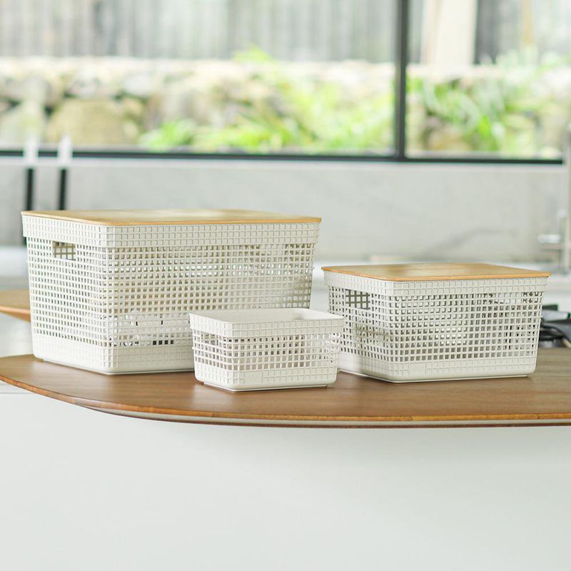 Cesta Grid Plástica con Tapa de Bambú de 20 Litros para Organización Color Beige