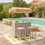 Set de Bar Sunny de 3 Piezas con Barra y 2 Bancos Estilo Tropical
