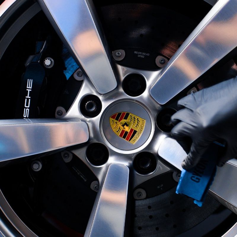 Recubrimiento Cerámico Gyeon Q2 Rim EVO de Alta Resistencia Protección para Rines