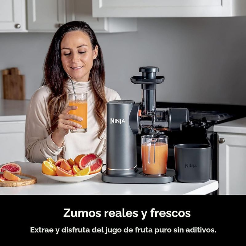 Exprimidor de Prensado en Frío Ninja NeverClog con Control de Pulpa Color Carbón