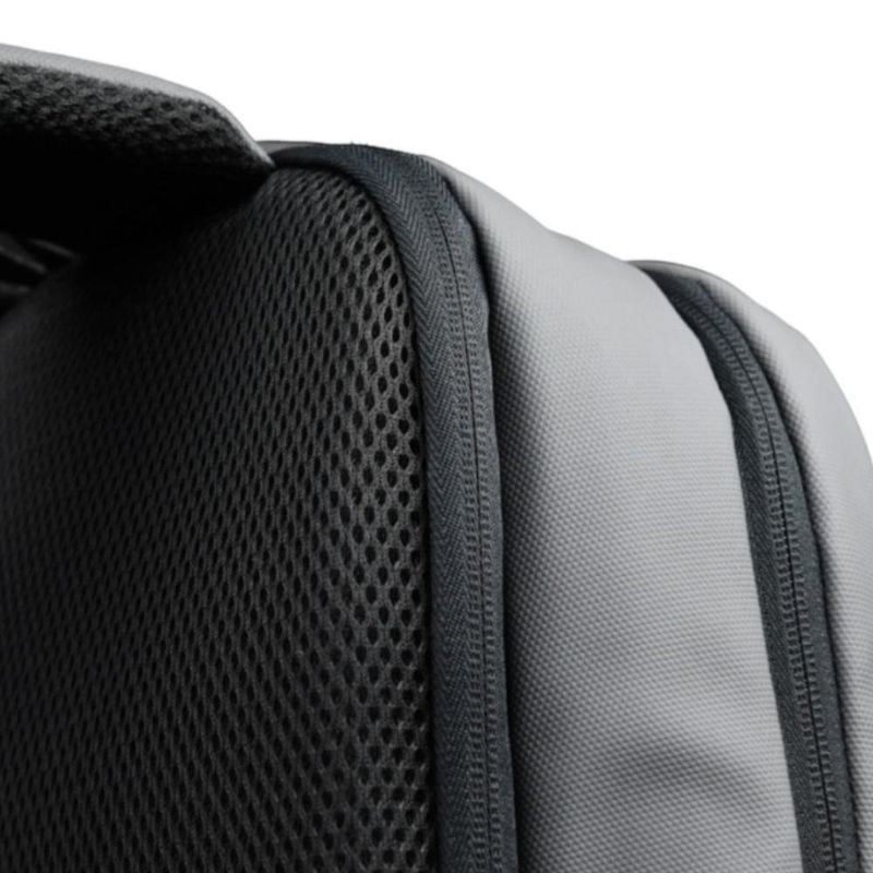 Mochila Funcional para Laptop de 15.6 Plg Color Gris