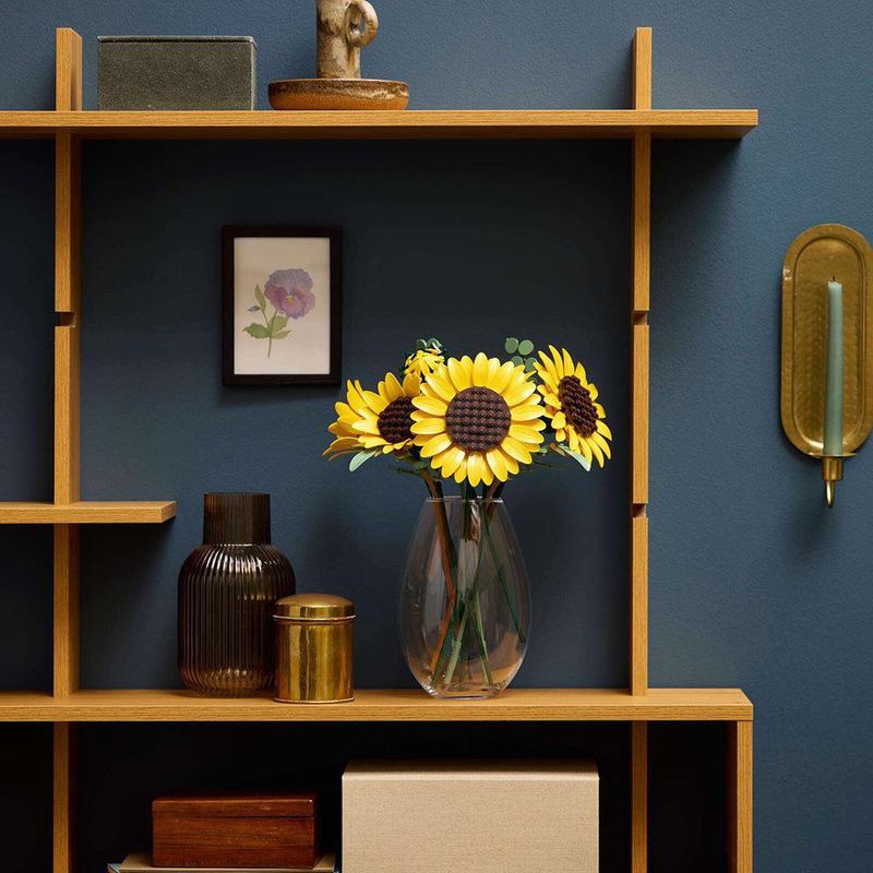 LEGO Botanical Ramo de Girasoles de 686 Piezas