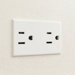 Tomacorriente Doble Modular de 15 A Tipo MatixGo Color Blanco