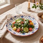 Plato Blue Indigo en Cerámica de 8.5 Plg para Ensalada - Diseños Surtidos Azul y Blanco