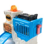 Set de Juego DC Batman Mini Cueva con Batimóvil Lanzador