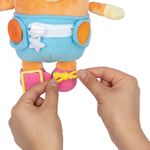 Peluche Bluey Bebé Dress and Play para Aprender a Vestirse