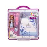 Mini Mochila Disney Tote-ily Teenies Serie 2 con Muñeca y Accesorios - Presentación Surtida