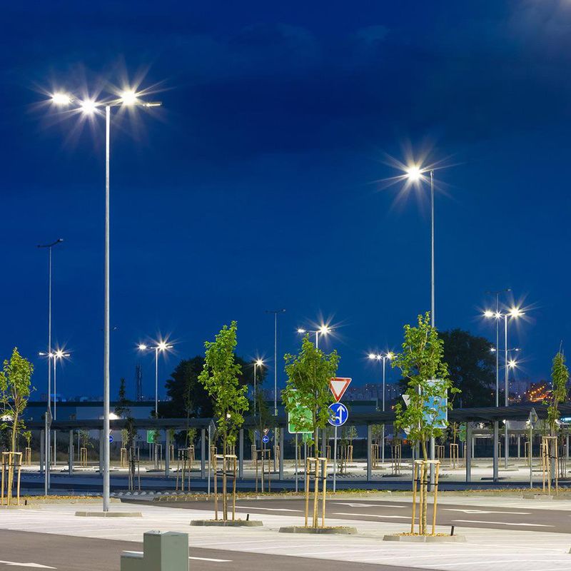Alambrado Público LED de 50 W y 9300 Lúmenes IP66
