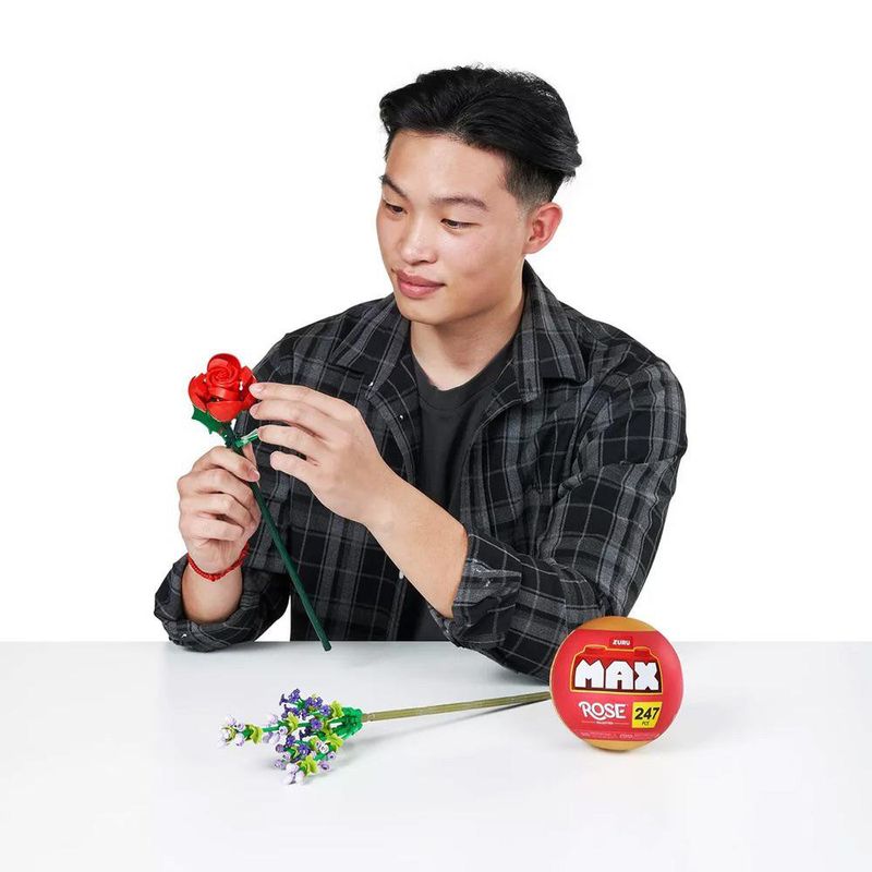 Cápsula Sorpresa Coleccionable MAX Rose Collection de 247 Piezas
