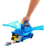 Hot Wheels City Ultimate Dual Dragon Transporter con 2 Dragones y 2 Carros