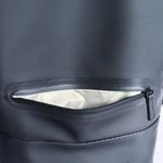 Mochila Rolltop Waterbear Material Expandible de 33 x 52 Cm Color Negro