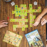 Juego de Mesa Carcassonne en Español de Estrategia para 2 a 5 Jugadores