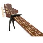 Capodastro para Guitarra Acústica y Eléctrica Fender de Aluminio Color Negro