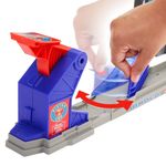 Pista Pixar Cars Copa Pistón Stunting Speedway con Vehículo