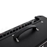 Amplificador para Guitarra Eléctrica Boss Katana 100 W con Bocina de 12 Plg Color Negro