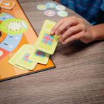 Juego de Mesa Búsqueda del Tesoro con 4 Mini Figuras y Cartas de Actividades