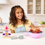 Set de Panqueques con Mascota Sorpresa Interactiva y Aroma - Presentación Surtida