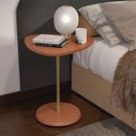 Mesa Auxiliar Bel de MDF y Metal para Sala 45 x 45 x 55 cm Color Terracota y Dorado