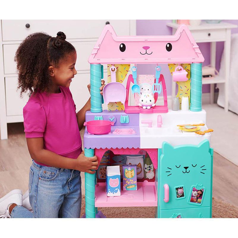 Cocina Para Crear Platos Con Cakey - Gabby`s Doll House