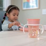 Vaso Entrenador Perfect 360 para 12M+ con Borde Antiderrames de 200 mL Color Rosa