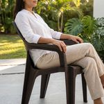 Silla Sofá de Plástico Imitación Ratán con Brazos para Exterior Color Café
