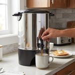 Percoladora Eléctrica de Acero Inoxidable para 30 Tazas con Dispensador Color Cromo