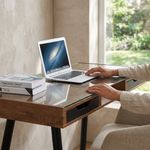 Escritorio con Top de Vidrio y 2 Gavetas para Oficina de 120 x 60 x 76 cm Negro y Café