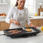 Parrilla y Plancha Eléctrica 1400W con Superficie Lisa Antiadherente Negra