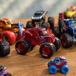 Monster Jam Marvel The Amazing Spider-Man Camión Coleccionable Escala 1:64 Serie 2