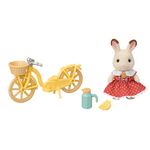Sylvanian Families Chocolate Rabbit Girl’s Cycling Ride con Figura y Accesorios