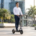 Scooter Eléctrica 6 US Plegable 800W 25 km/h 45 km Negra