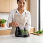 Mini Procesador Negro de 1.5 Tazas con Cuchilla para Picar y Función de Pulso