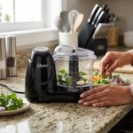 Mini Procesador Negro de 1.5 Tazas con Cuchilla para Picar y Función de Pulso