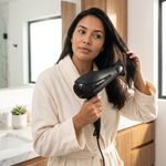 Secadora de Cabello Power Shine Black Íon 2000W con Boquilla y Aire Frío Negra